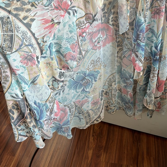 Spring floral duster, tie front, short sleeved, ruffle trim - Picture 5 of 8